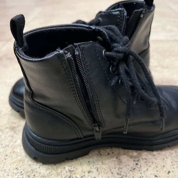 Zara Girls Lace-up Boots size 10 - Picture 3 of 9